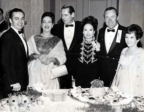 1969 Toluca Lake Chamber of Commerce Installation