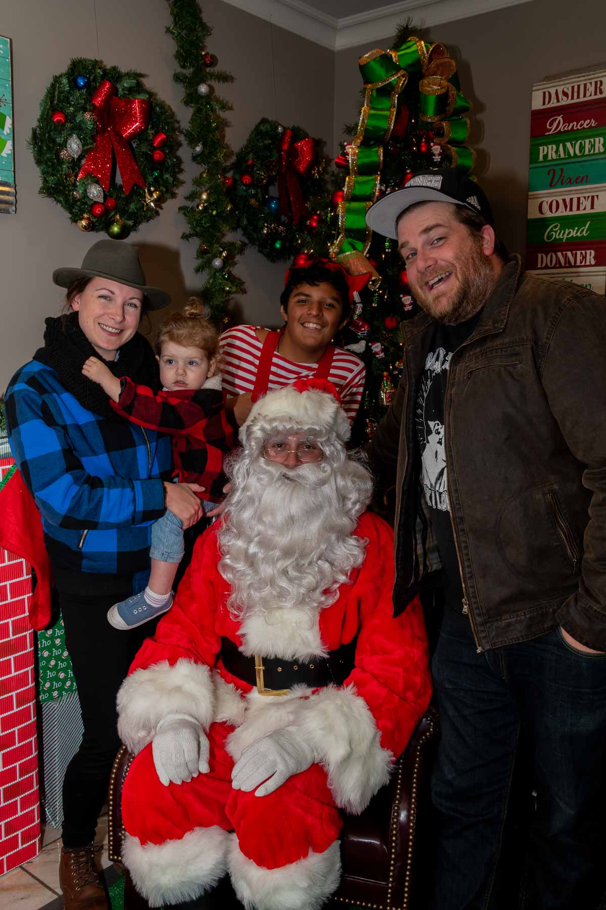Toluca Lake XMAS-123