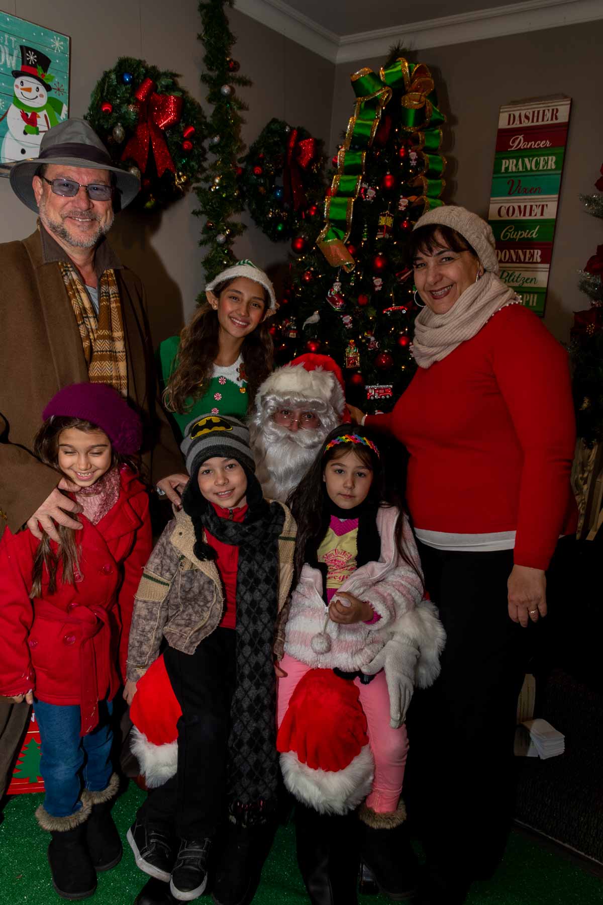 Toluca Lake XMAS-13