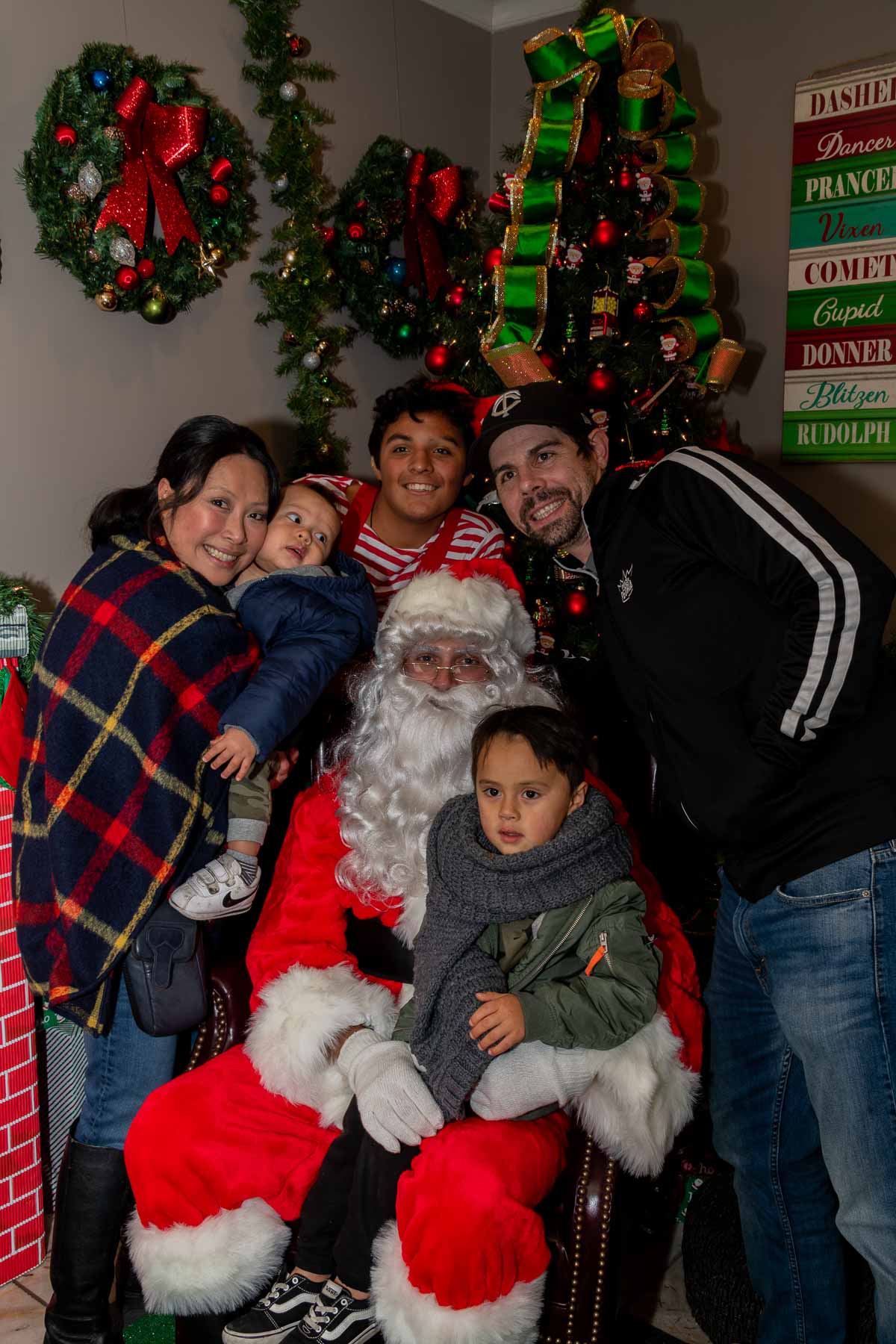 Toluca Lake XMAS-141