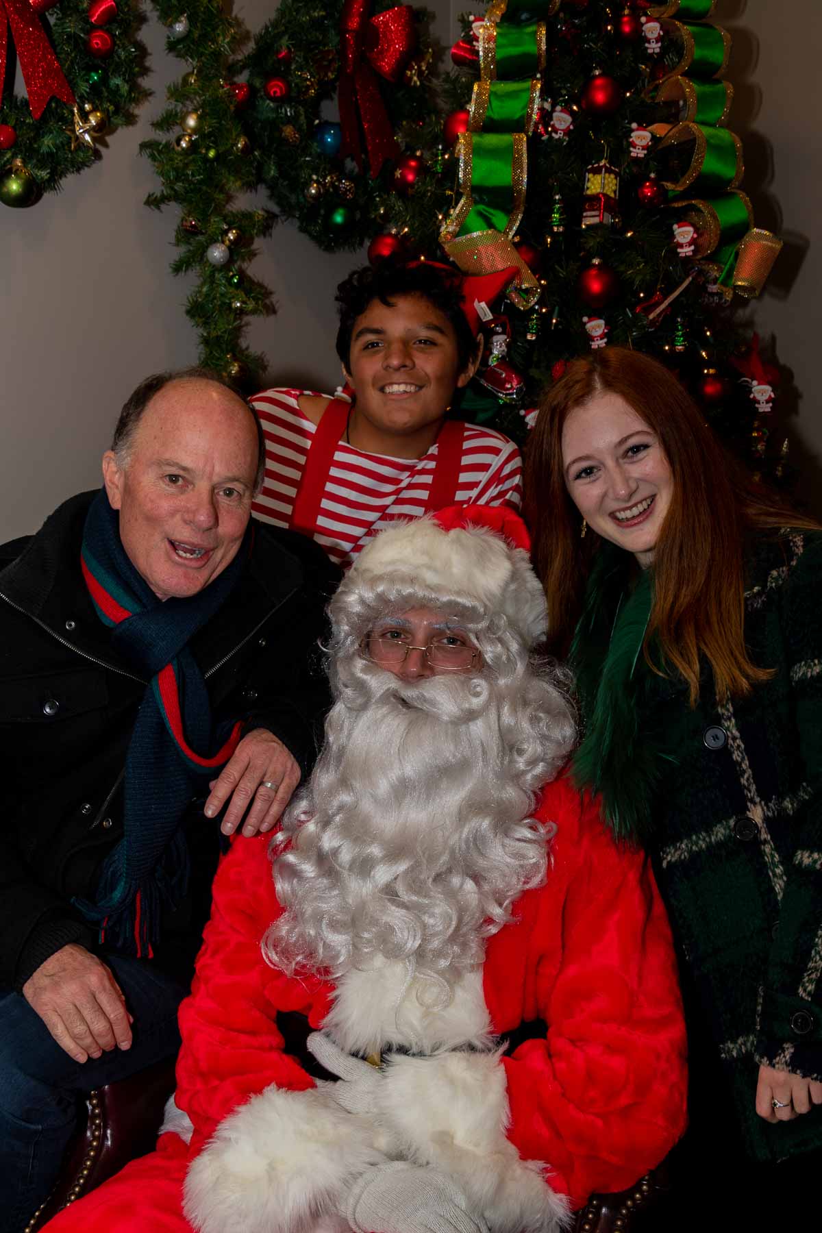 Toluca Lake XMAS-143