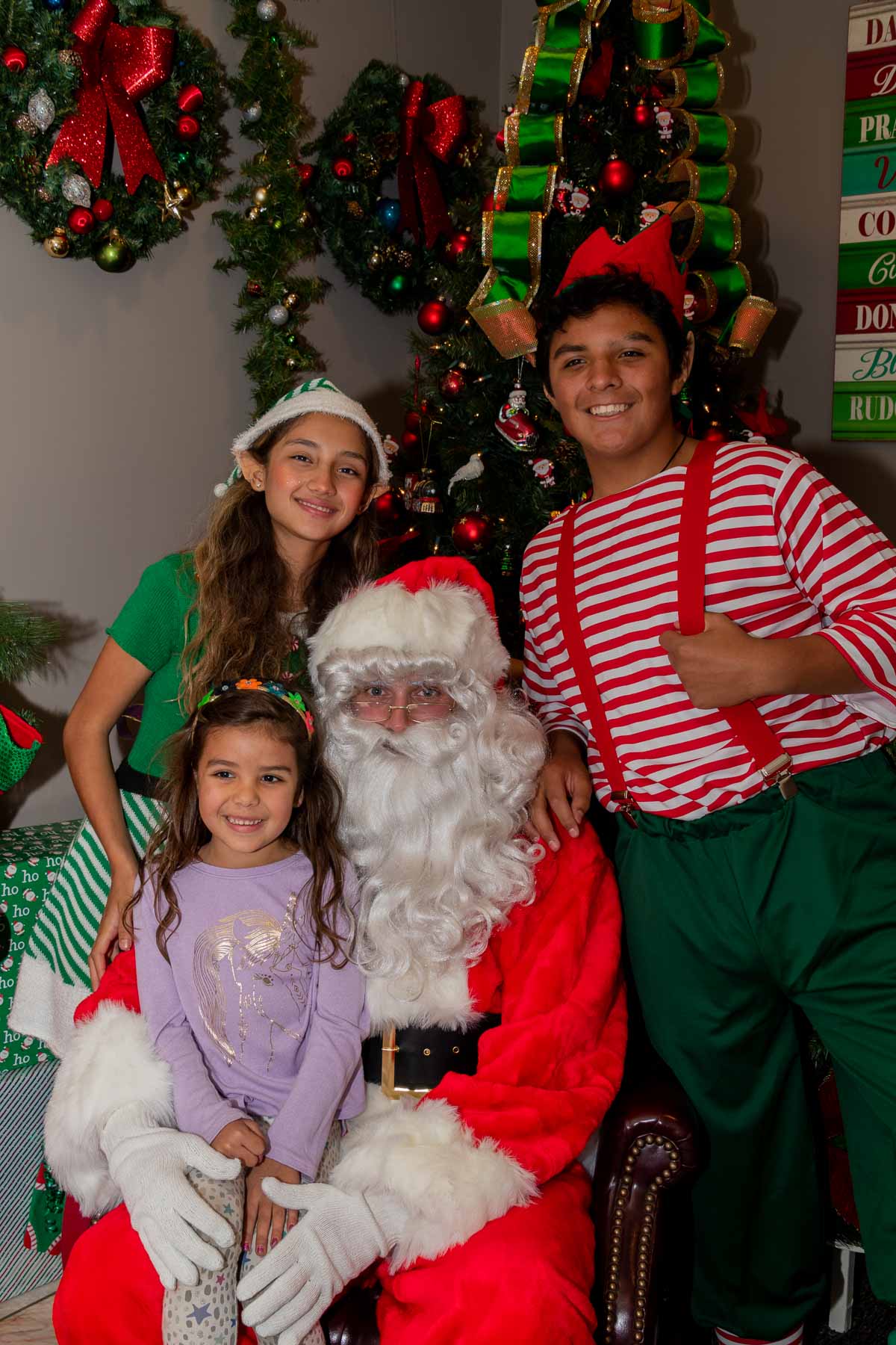 Toluca Lake XMAS-64