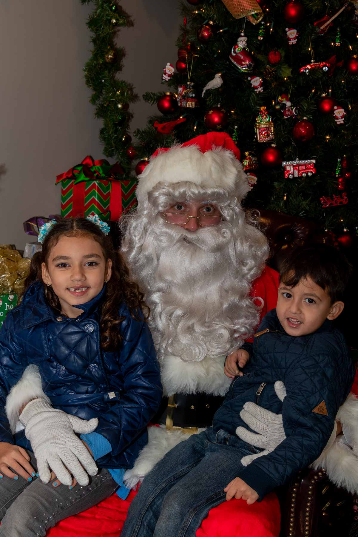 Toluca Lake XMAS-76