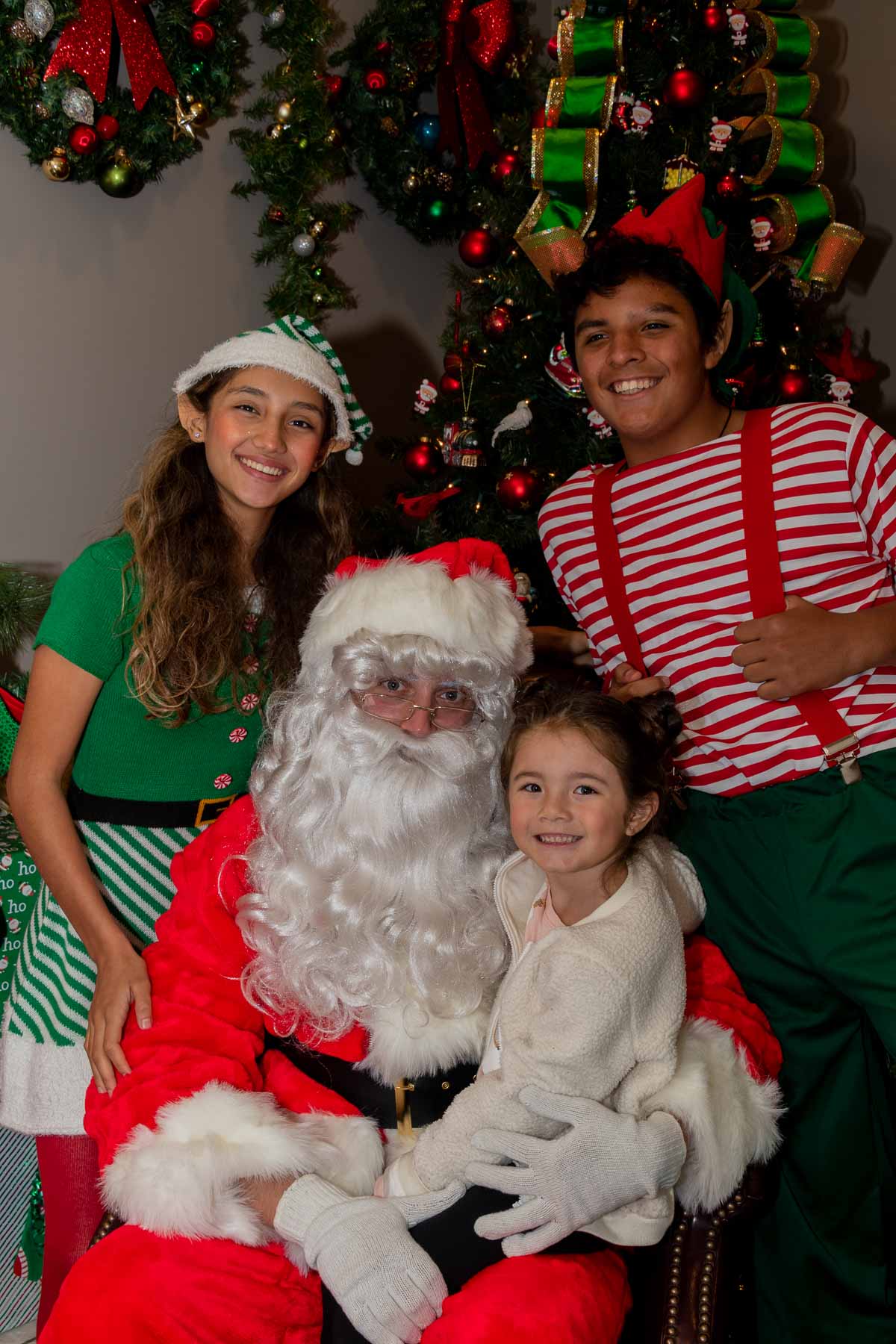 Toluca Lake XMAS-80