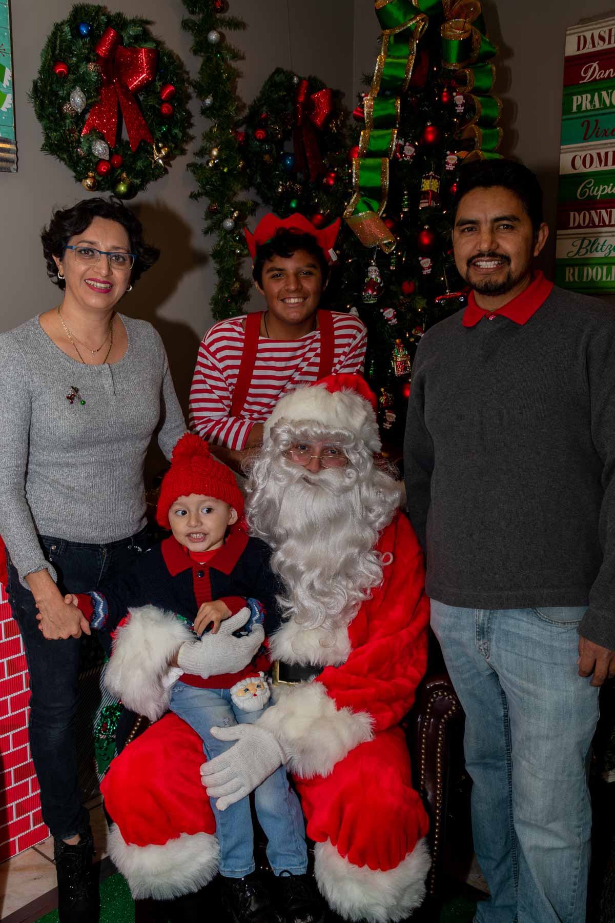 Toluca Lake XMAS-91