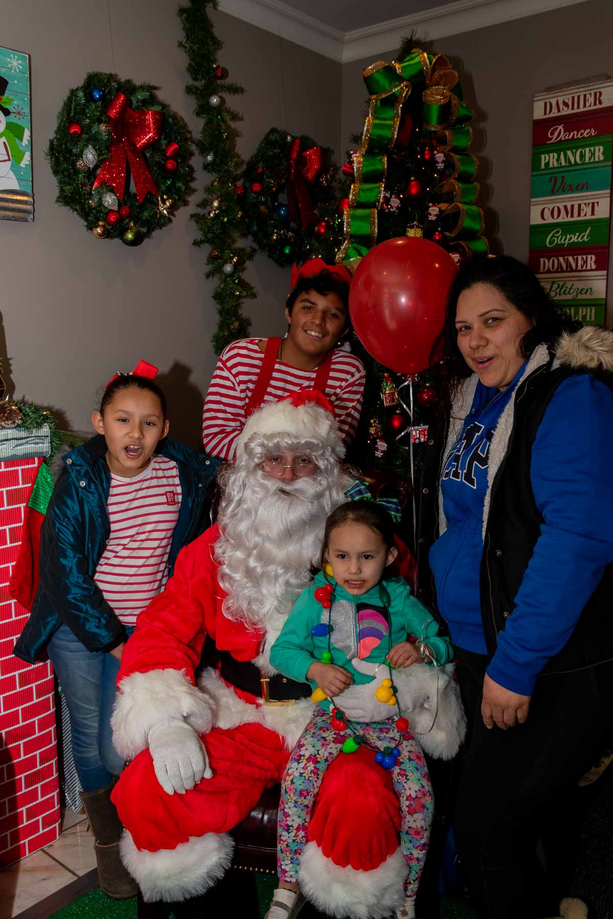 Toluca Lake XMAS-93