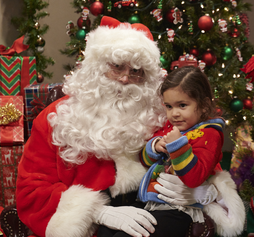 Toluca Lake Chamber Santa Fotos 128