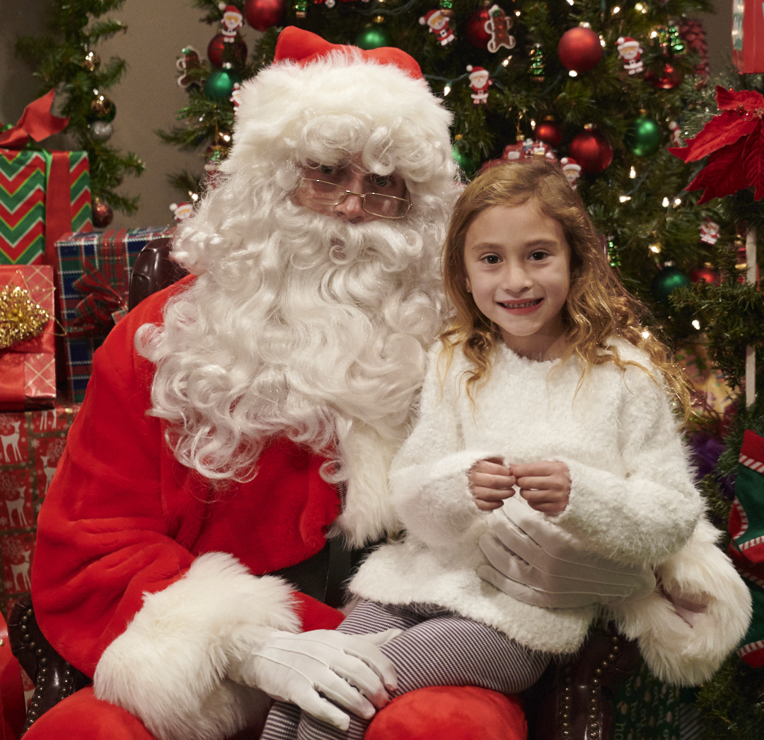 Toluca Lake Chamber Santa Fotos 59
