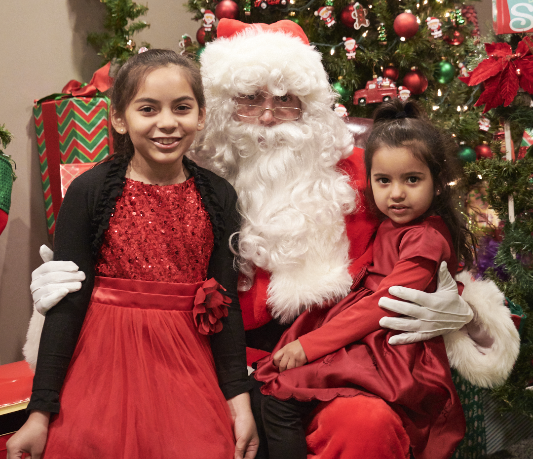 Toluca Lake Chamber Santa Fotos 77