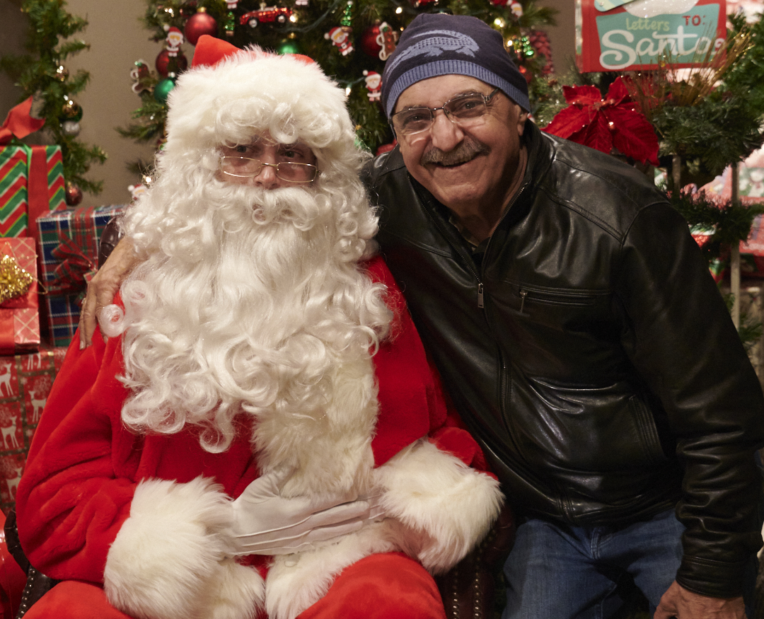 Toluca Lake Chamber Santa Fotos 86