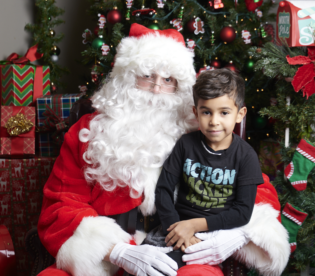 Toluca Lake Chamber Santa Fotos 9