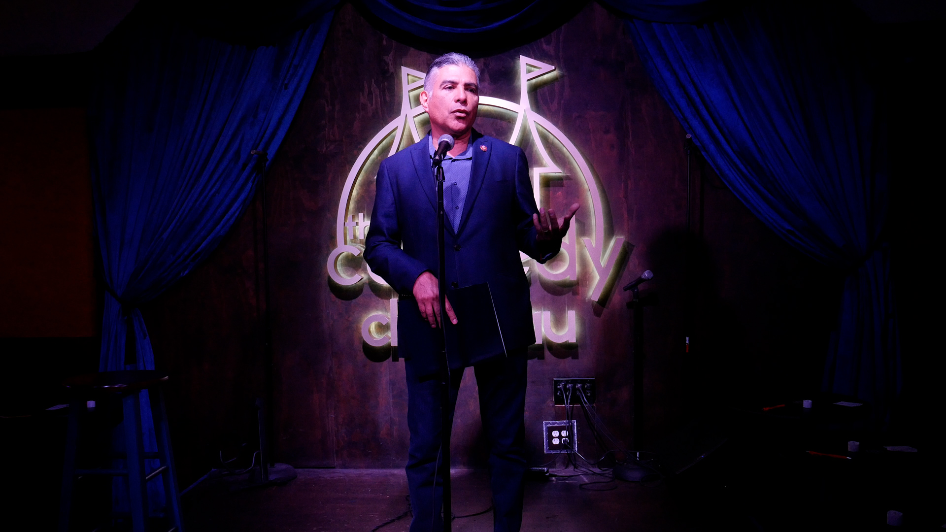 The Comedy Chateau-29