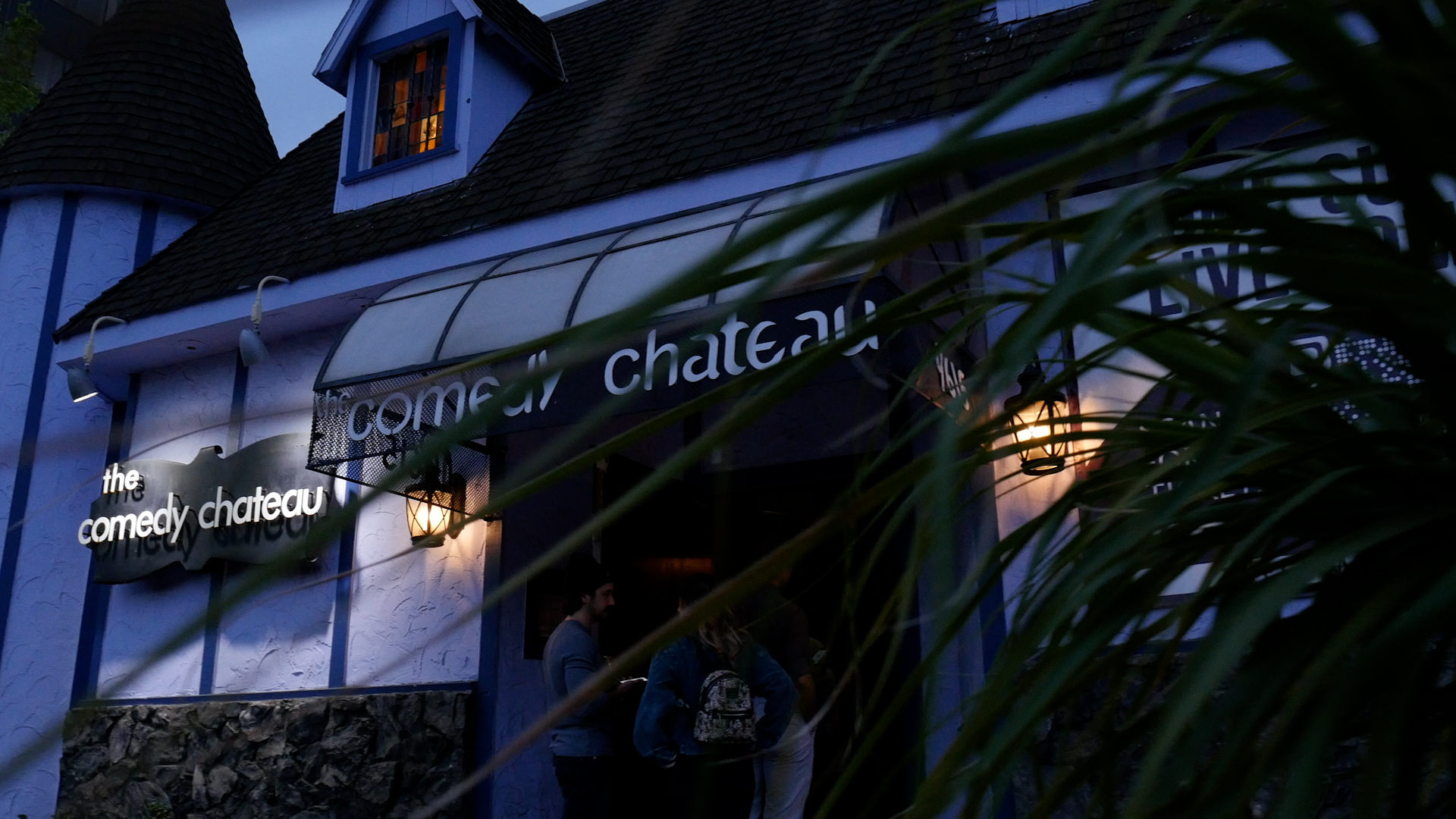 The Comedy Chateau-45